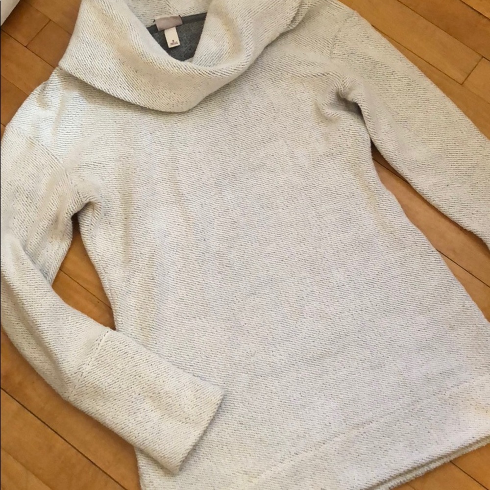 Sweater; fits more like an XS.